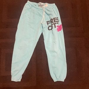 Free city sweatpants